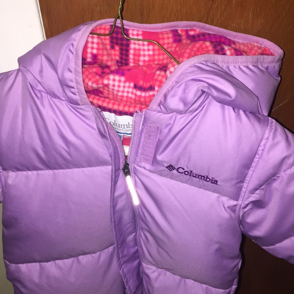 Columbia almost new girls snowsuit 3-6 months